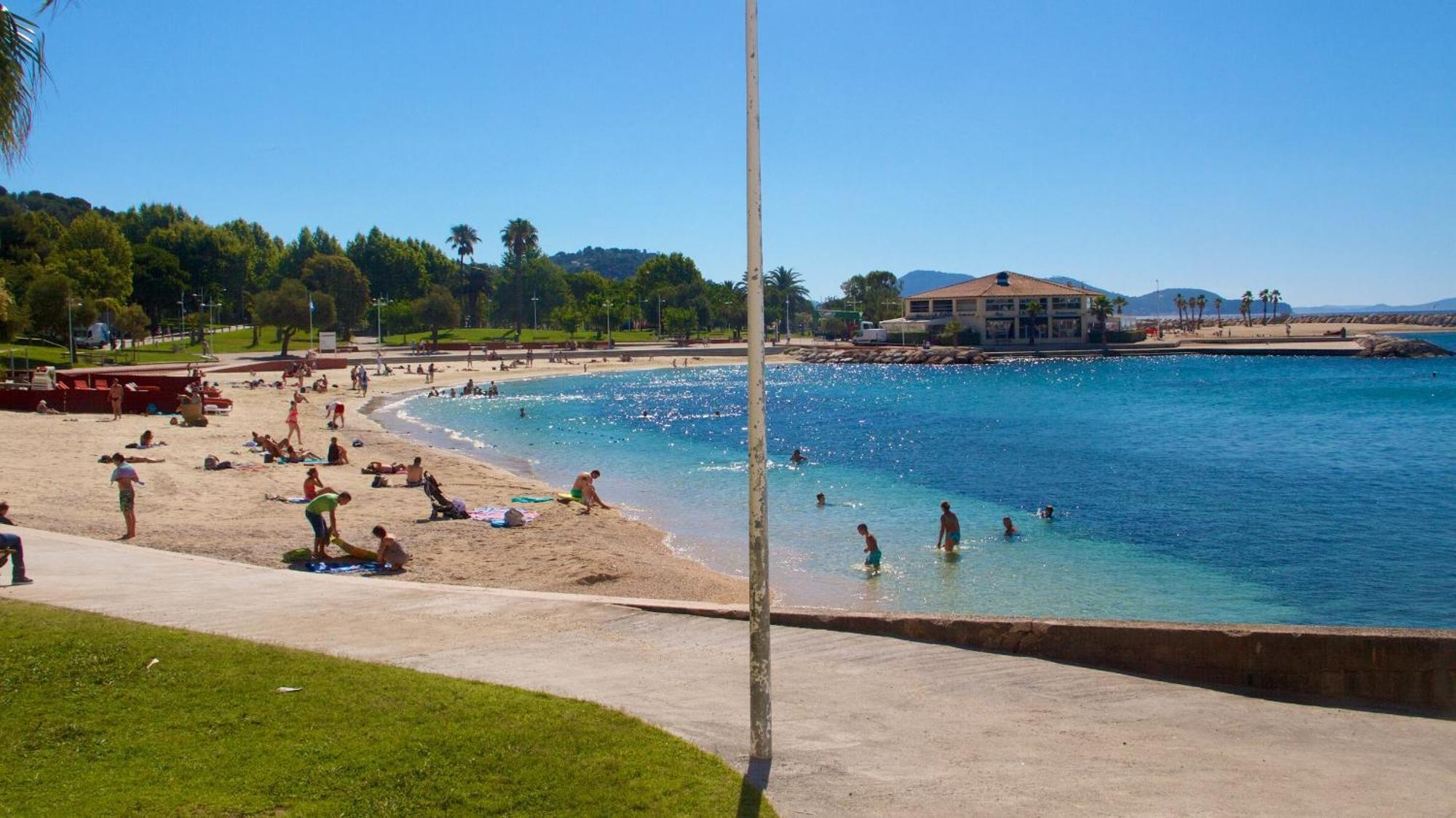 Chambre En Colocation Fille, Proche Mer, Climatisation