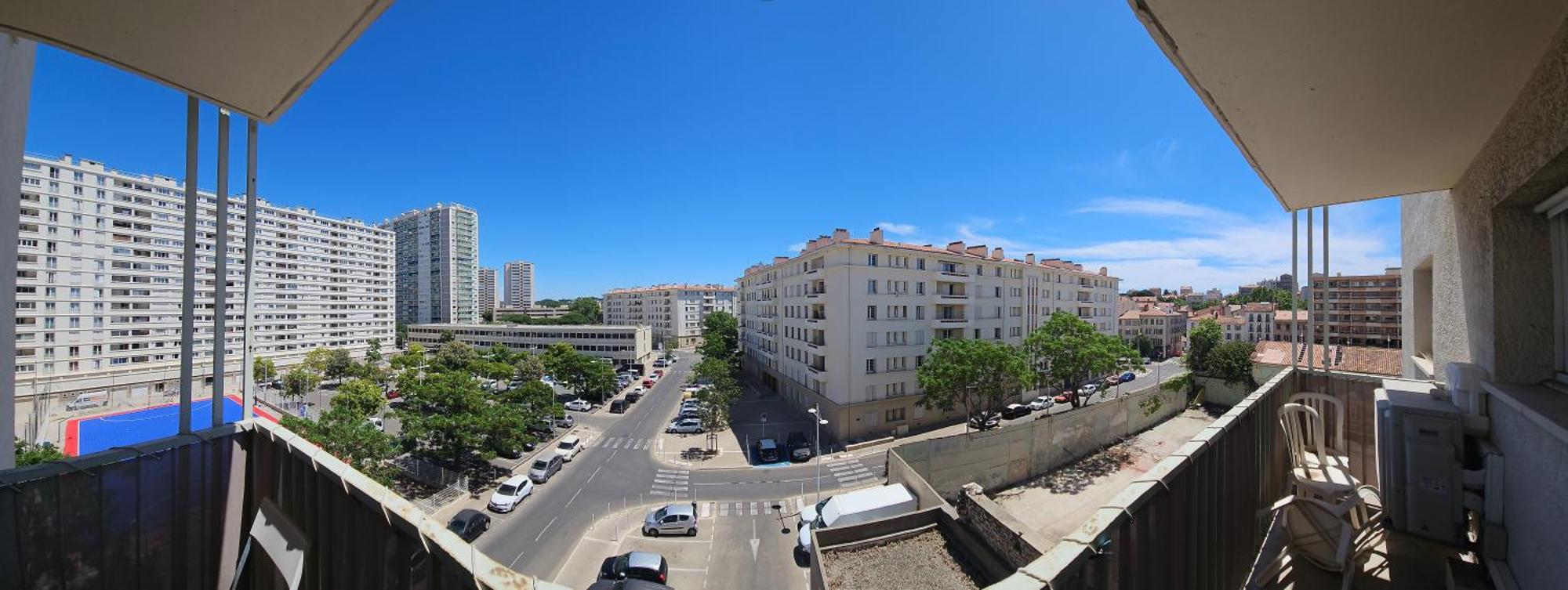 Chambre En Colocation Fille, Proche Mer, Climatisation * Toulon