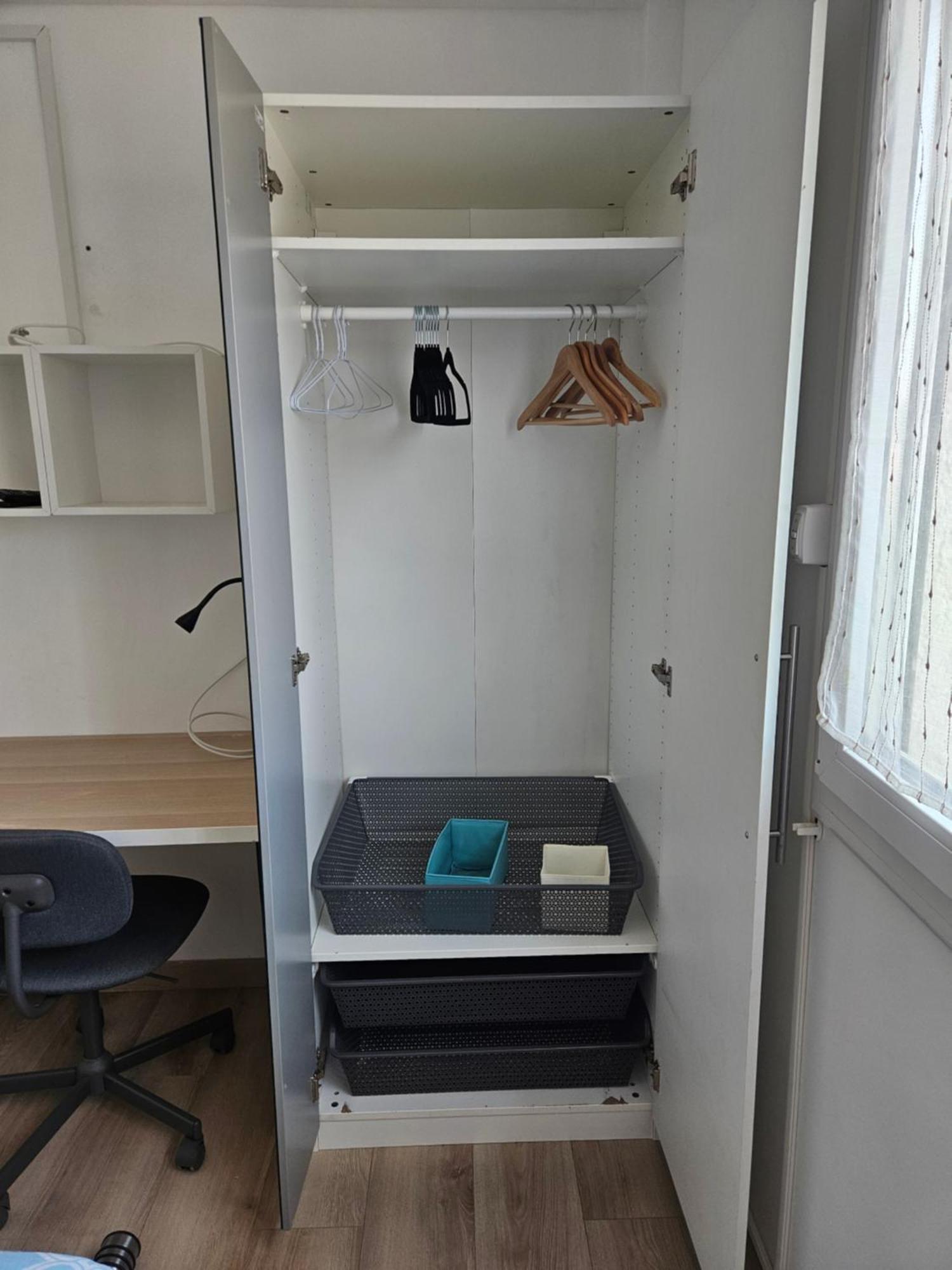 En Colocation Fille, Proche Mer, Climatisation Appartement