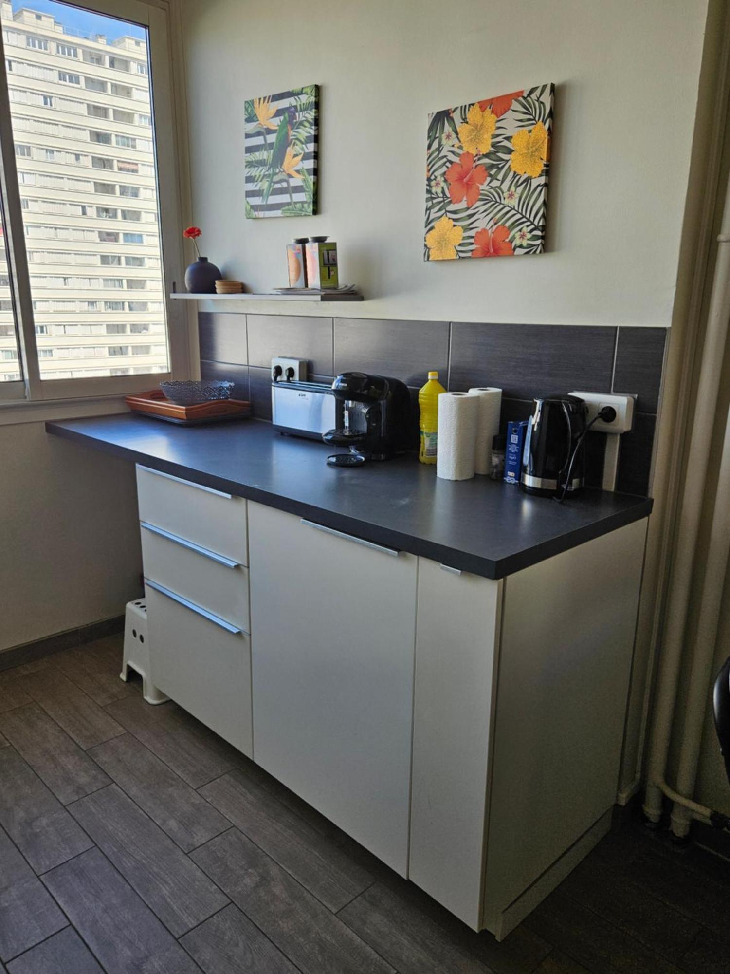 Apartment Chambre En Colocation Fille, Proche Mer, Climatisation