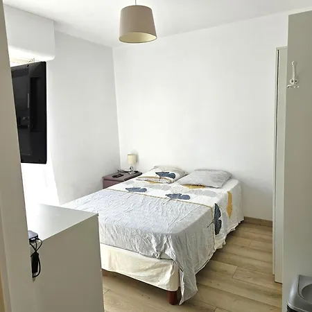 Chambre En Colocation Fille, Proche Mer, Climatisation Toulon Exterior photo