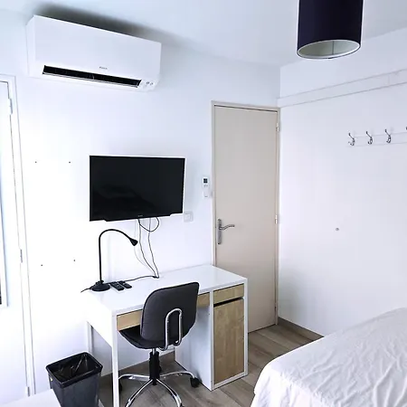 Chambre En Colocation Fille, Proche Mer, Climatisation Toulon Exterior photo