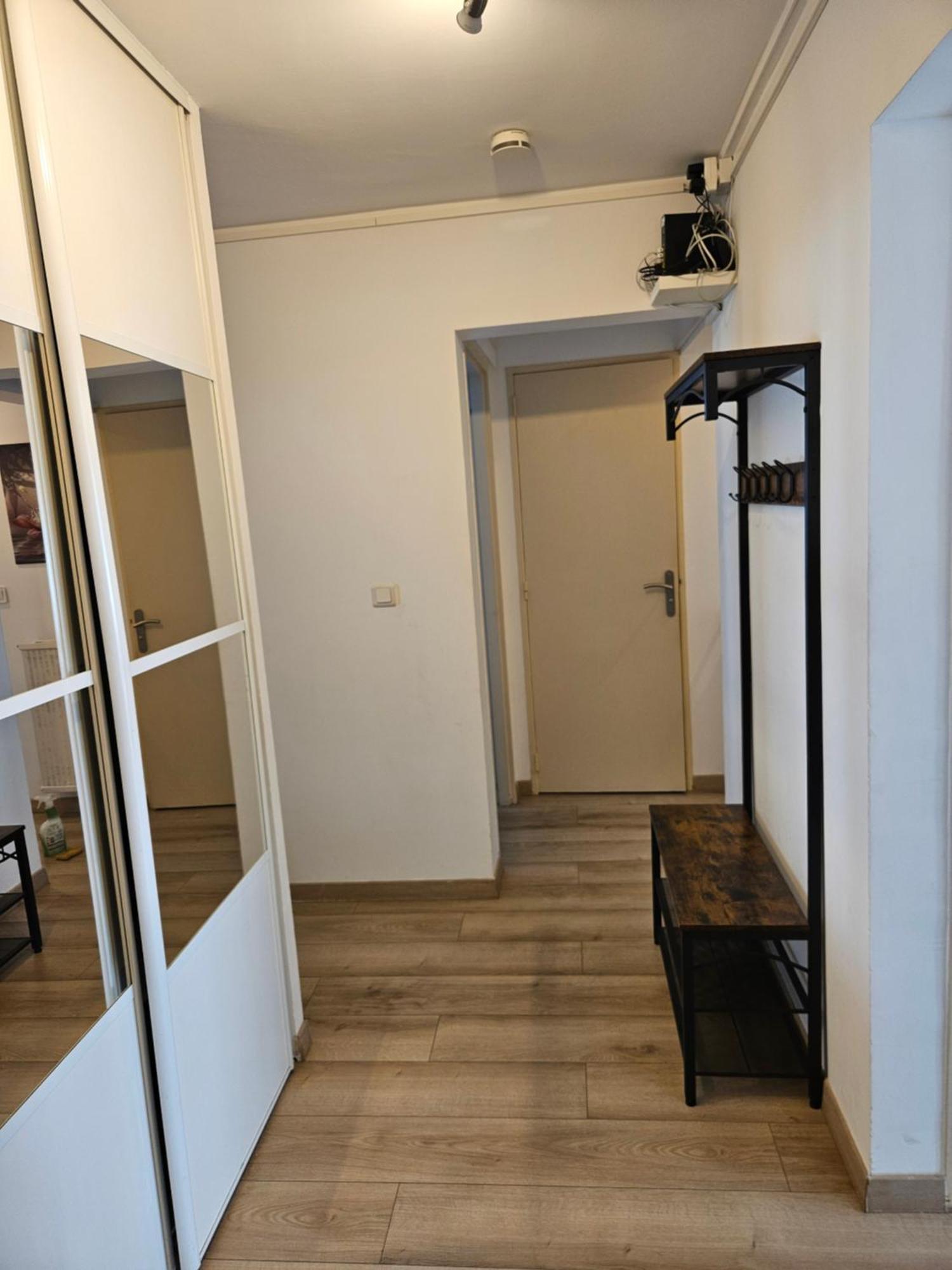 Appartement Chambre En Colocation Fille, Proche Mer, Climatisation *